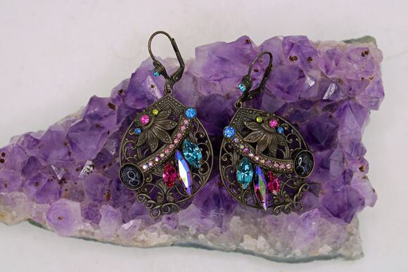 Sorrelli Jewelry - Sorrelli Floral Filigree Crystal Drop Earrings